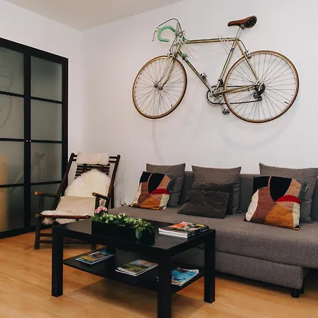 Cosy Near Feira Da Ladra * リスボン