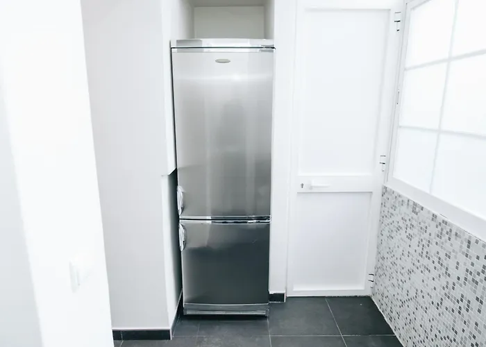 Cosy Near Feira Da Ladra Apartment *