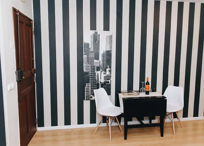 Cosy Near Feira Da Ladra Apartment Lisbon