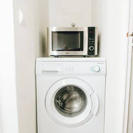 Apartman Cosy Near Feira Da Ladra